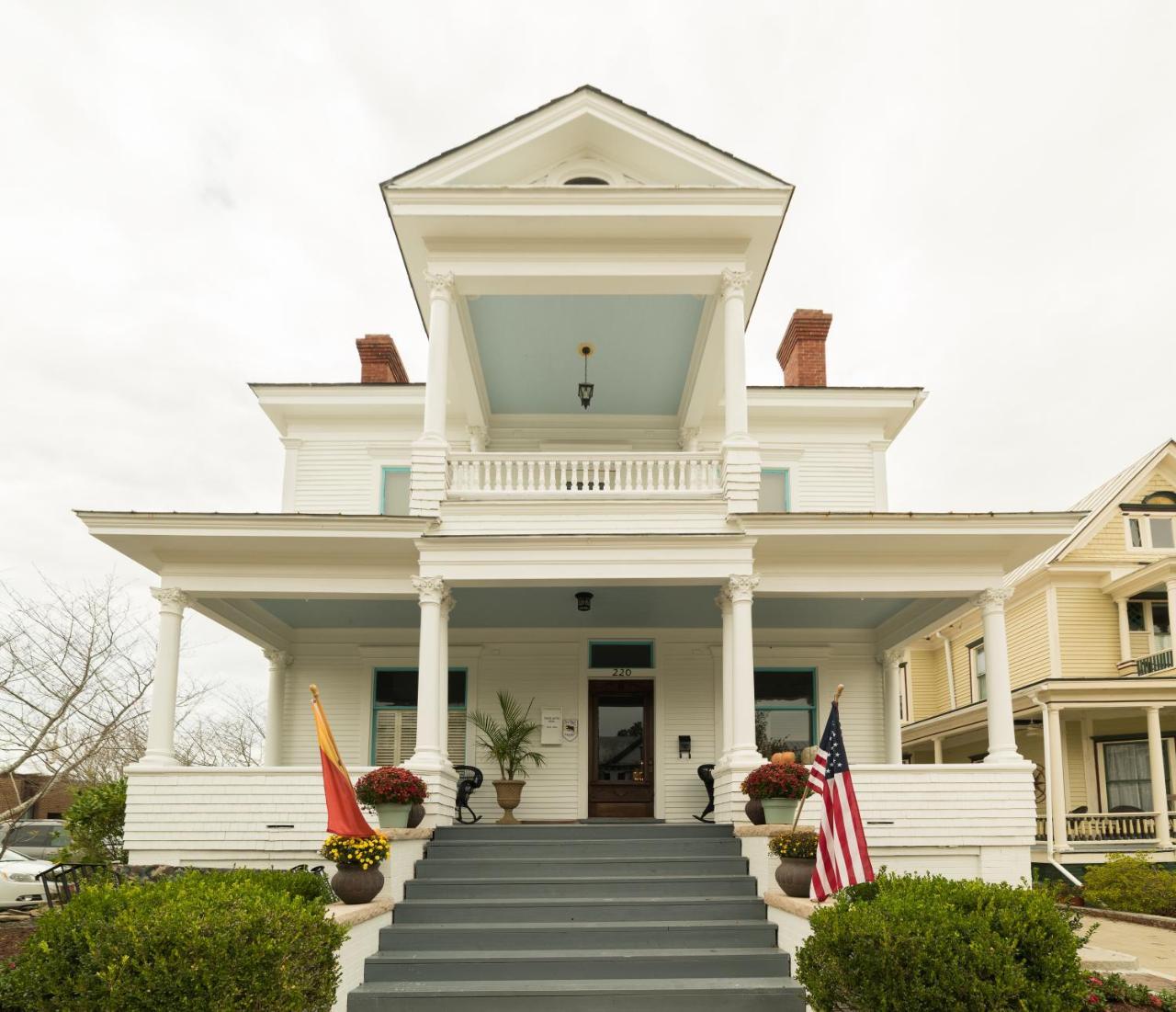 The Jarvis At 220 Bed & Breakfast นิวเบิร์น ภายนอก รูปภาพ